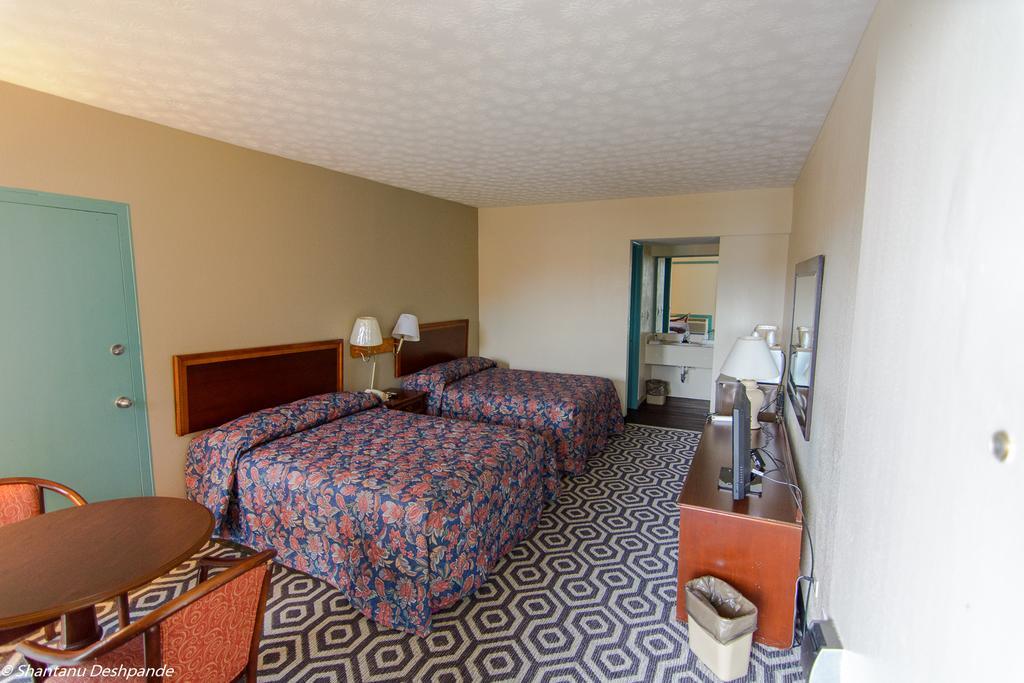 University Inn - Auburn Luaran gambar